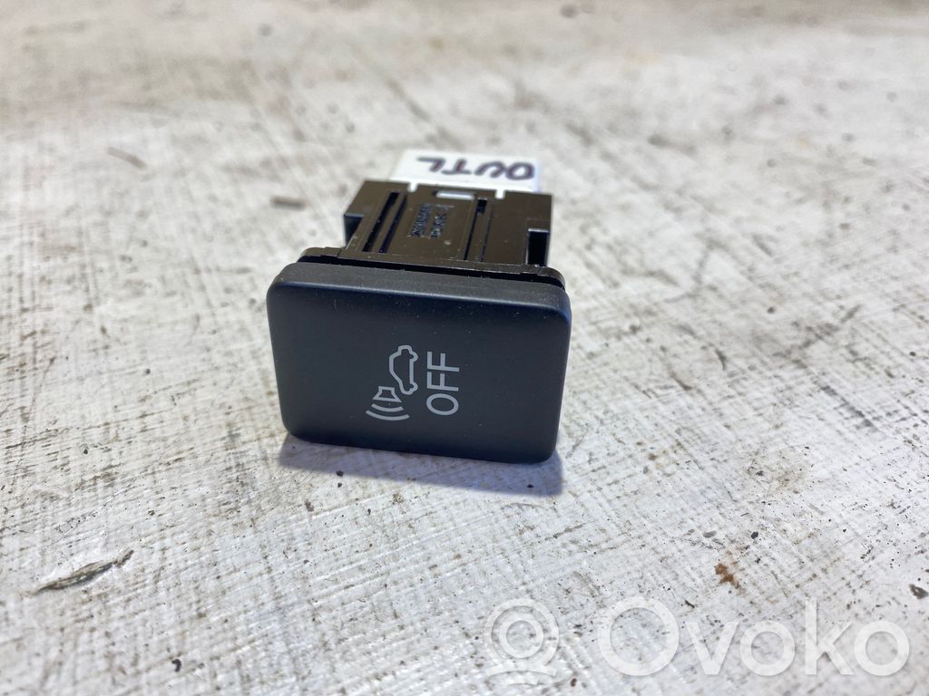 Mitsubishi Outlander Other switches/knobs/shifts 