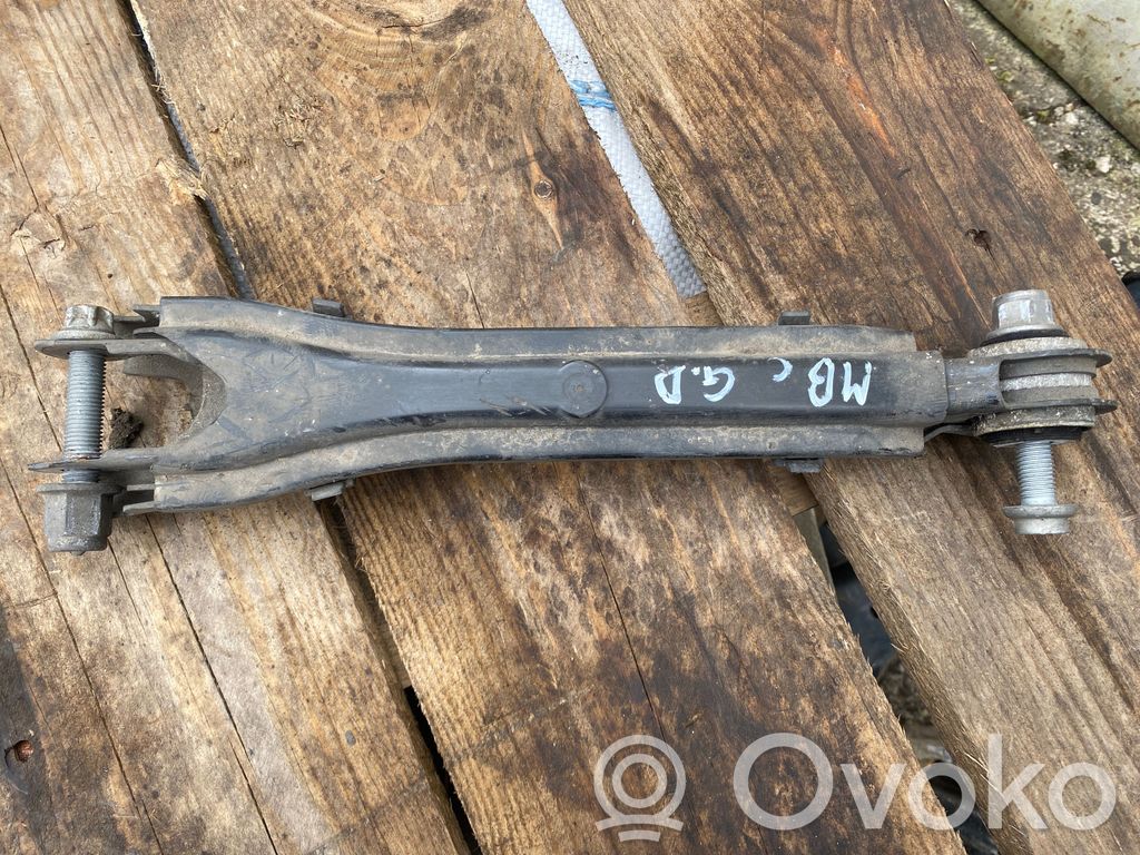 Mercedes-Benz C W205 Górny wahacz tylny 