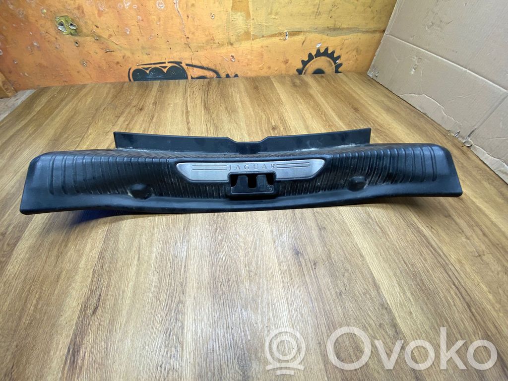Osłona pasa bagażnika   AG93F406A64AA,C8C9A,T7845