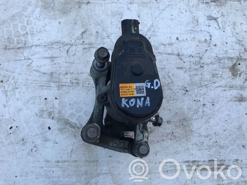 Hyundai Kona I Rear brake caliper 