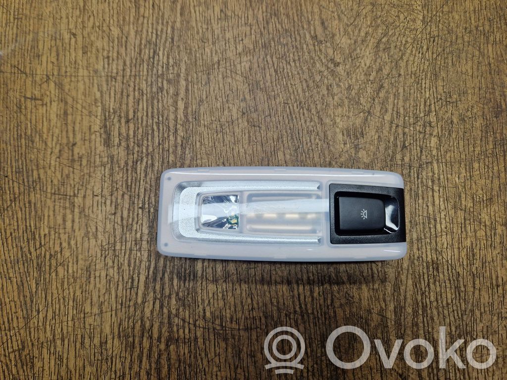 BMW X5 F15 Lampka podsufitki tylna 