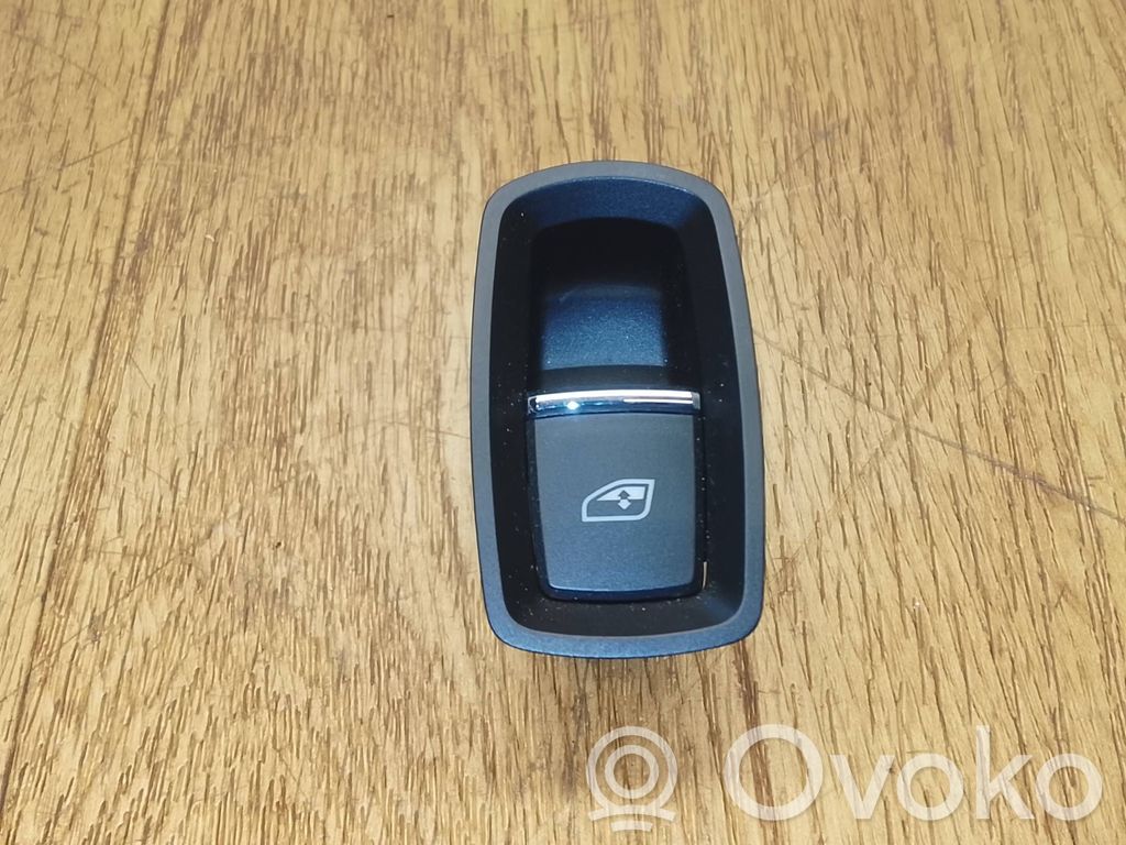 Porsche Macan (95B) Electric window control switch 