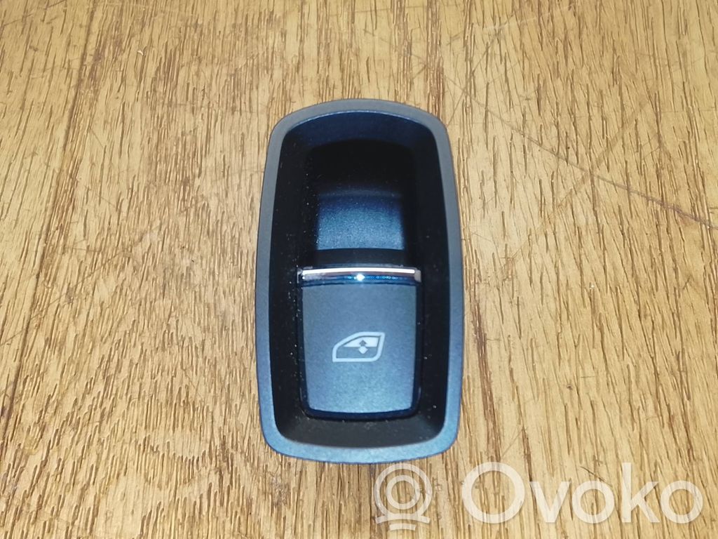 Porsche Macan (95B) Electric window control switch 
