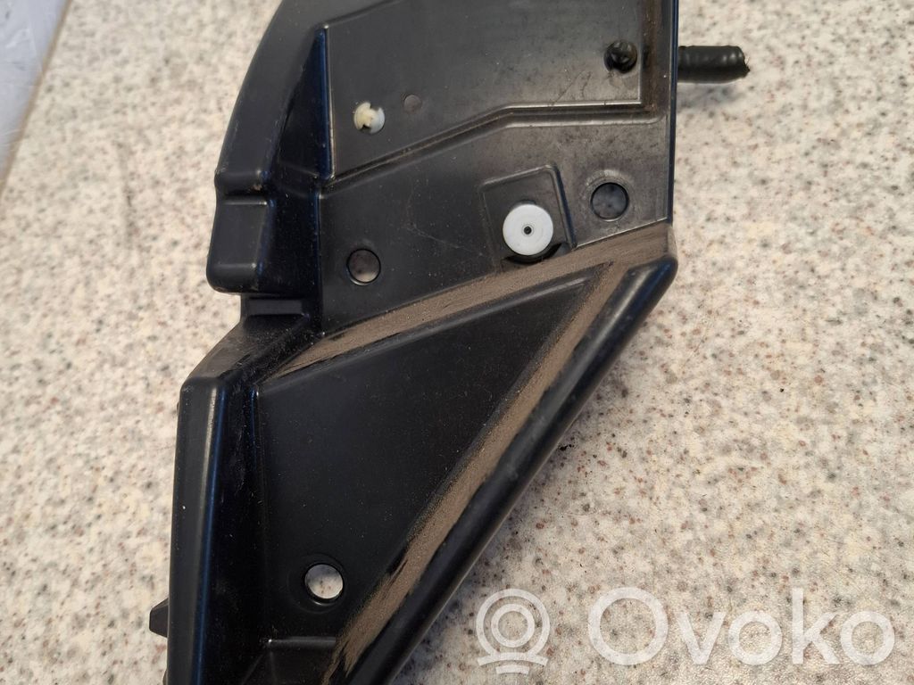 Rear bumper mounting bracket   EM2B17D949A,D2A3BMOLD2514