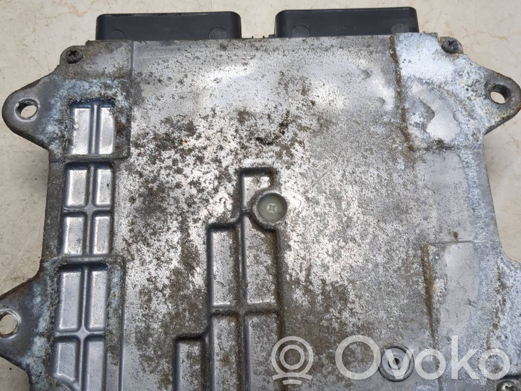 Mitsubishi Colt Engine control unit/module 