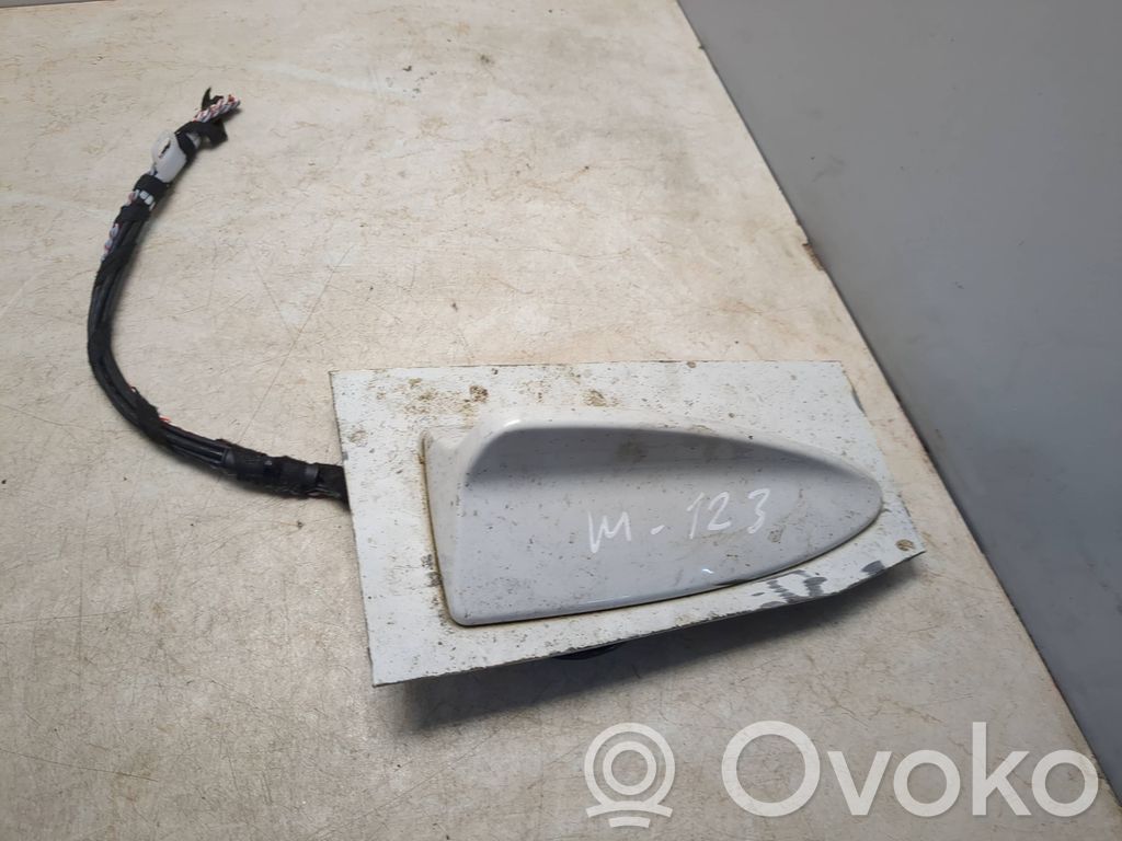 BMW 5 F10 F11 Antena GPS 