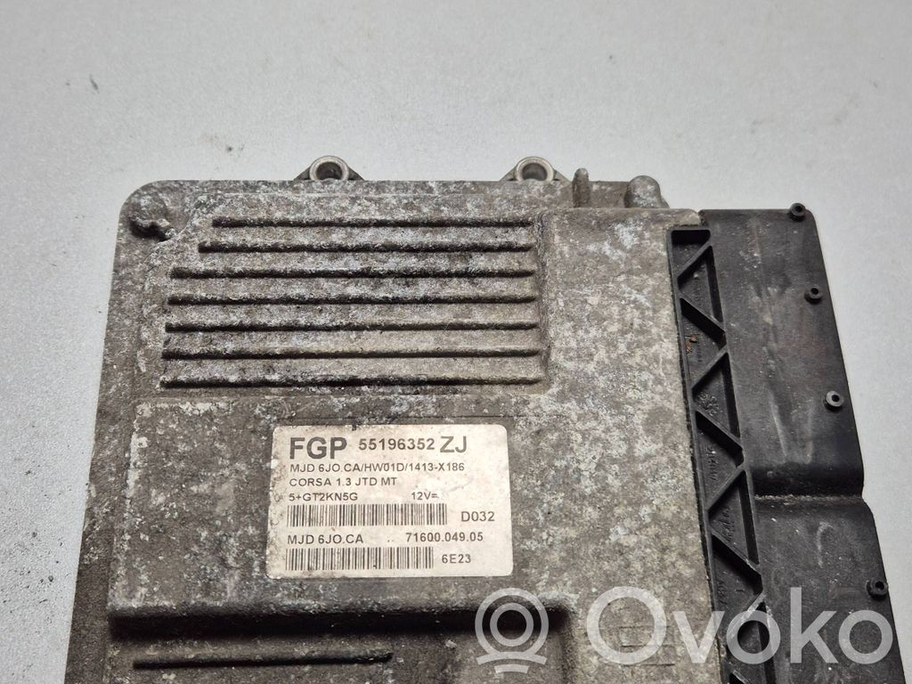 Opel Corsa D Engine control unit/module 