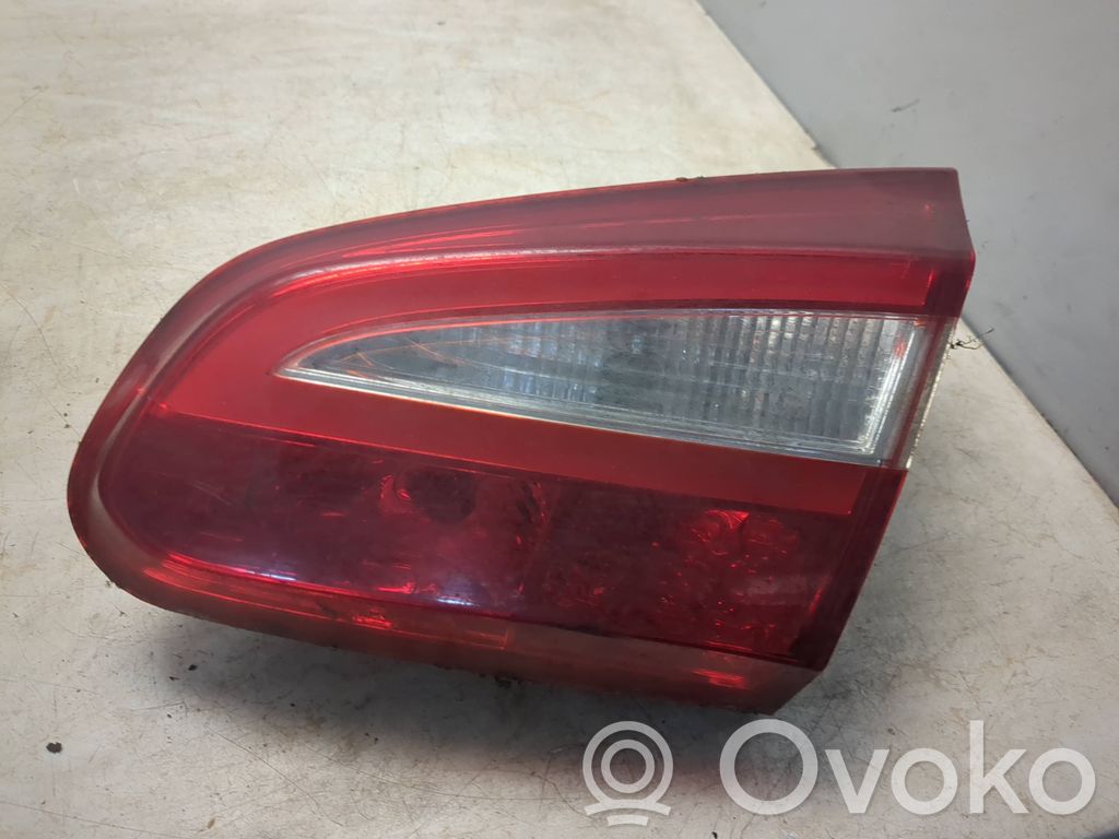 KIA Ceed Tailgate rear/tail lights 