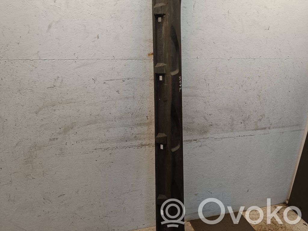 Subaru Outback (BS) Listón 