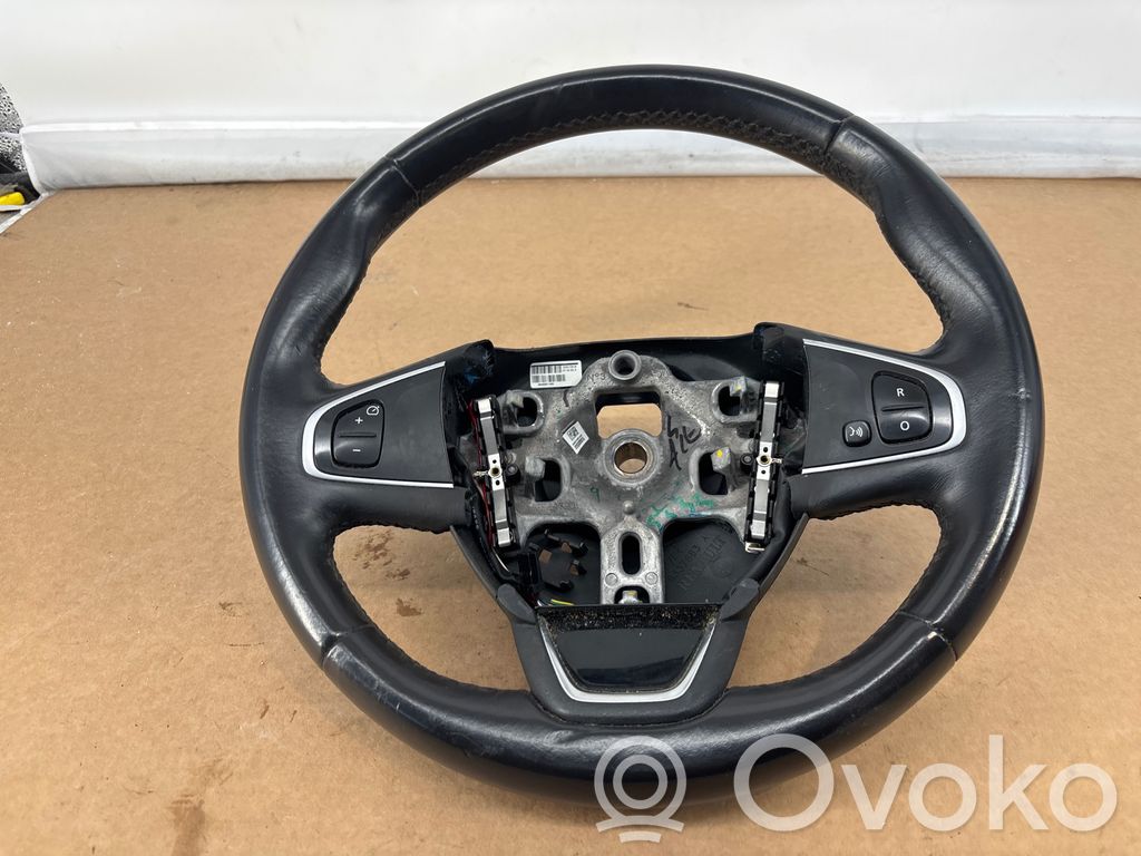 Renault Captur Ohjauspyörä 