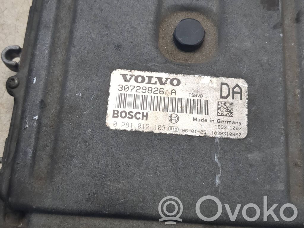 Volvo V50 Engine control unit/module 