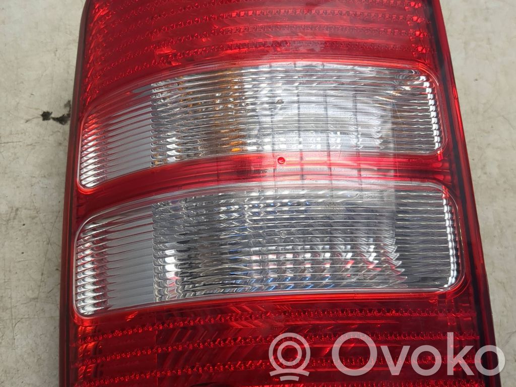 Volkswagen Caddy Galinis žibintas kėbule 