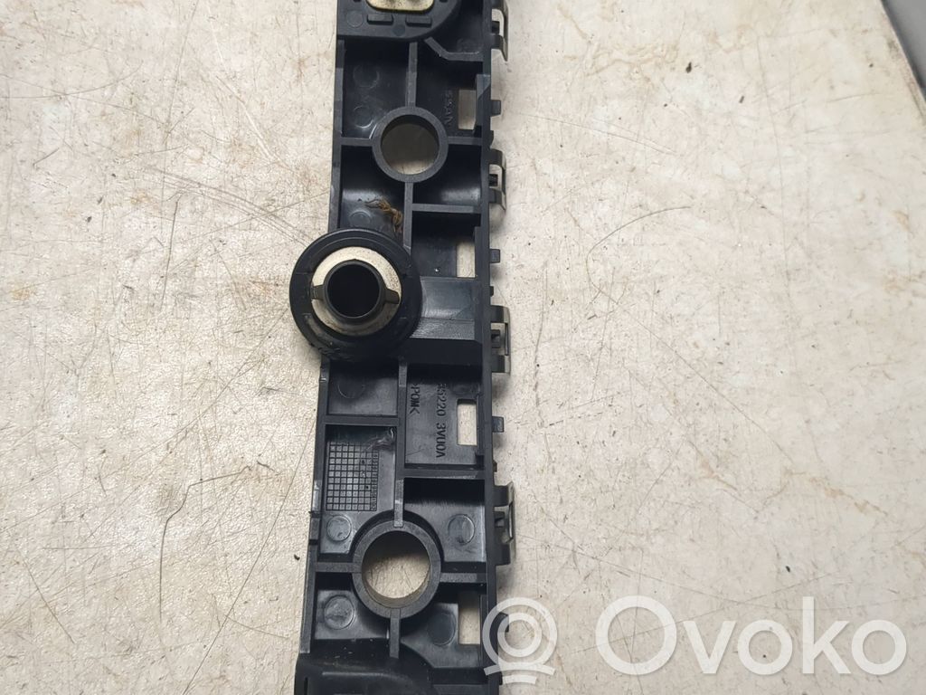 Nissan Note (E12) Rear bumper mounting bracket 
