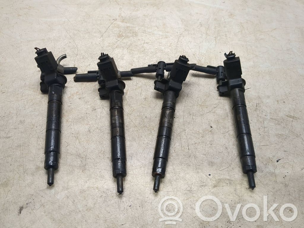 Audi A6 S6 C6 4F Fuel injectors set 