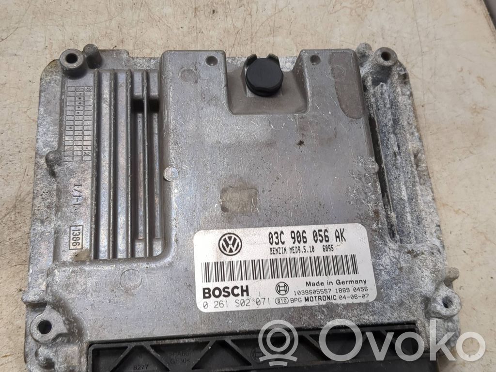 Engine control unit/module   03C906056AK,1039S05557,0261S02071