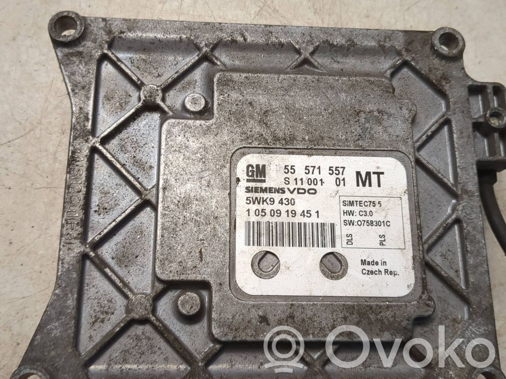 Engine control unit/module   55571557,S1100101,1050919451,5WK9430