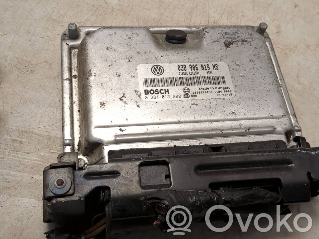 Skoda Roomster (5J) Engine control unit/module 