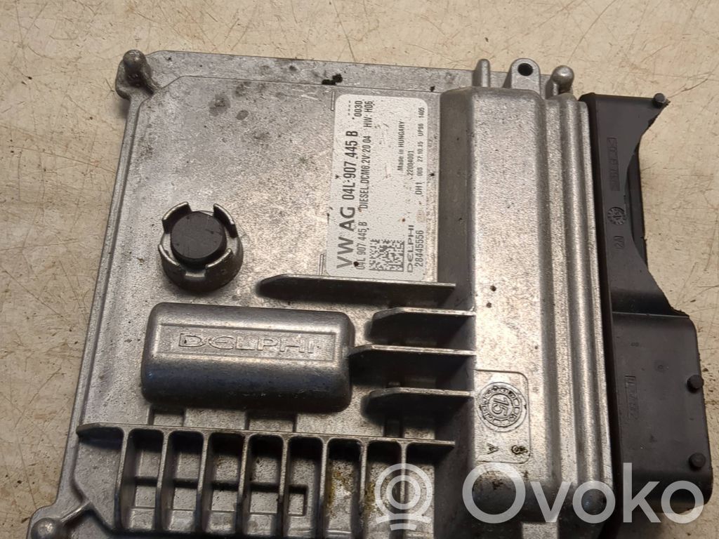 Volkswagen Golf VII Engine control unit/module 