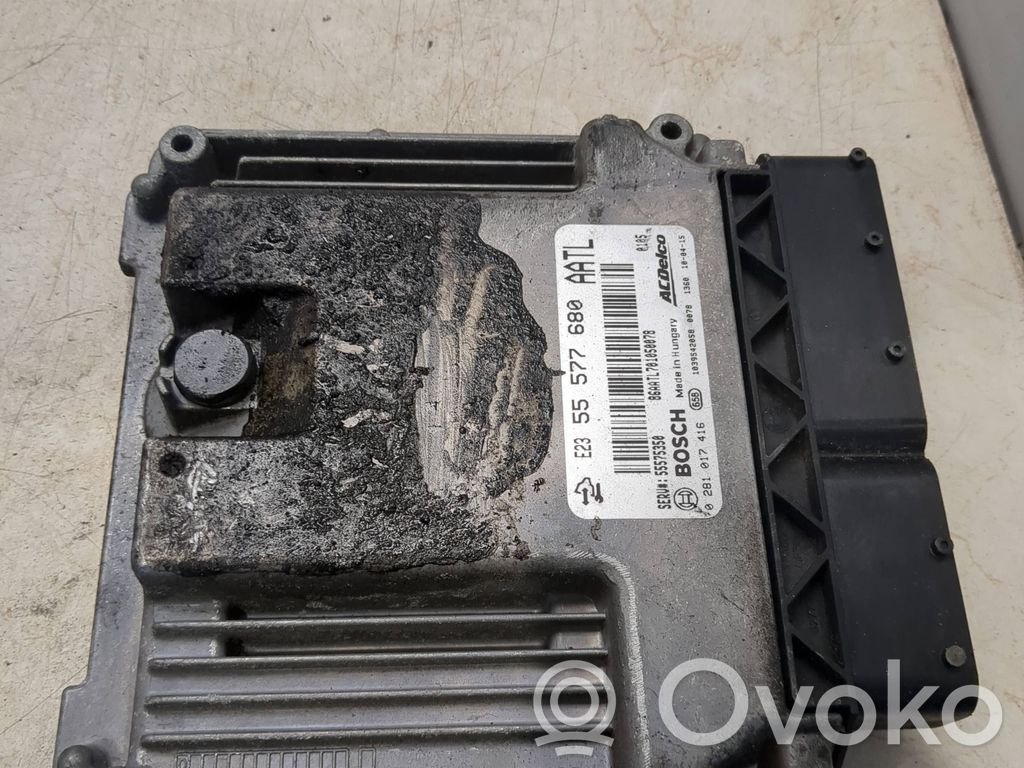 Opel Astra H Engine control unit/module 