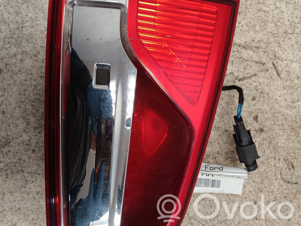 Lampy tylnej klapy bagażnika   A13074612,12710753,DN1T14A411