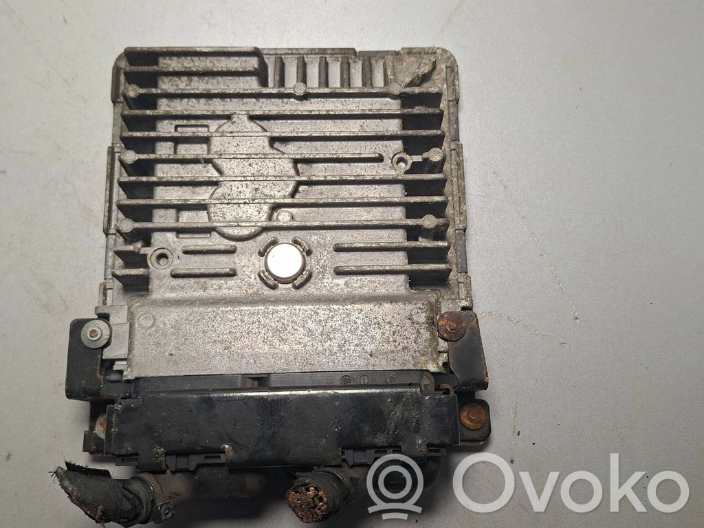 Volkswagen Polo V 6R Engine control unit/module 