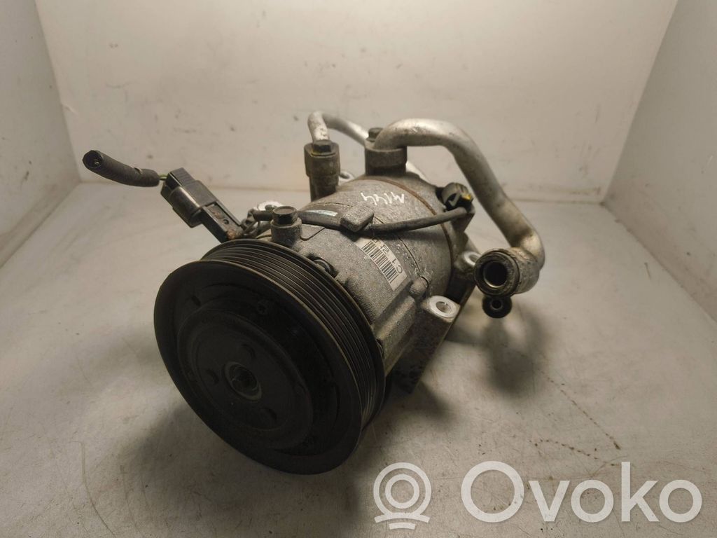 Hyundai i30 Air conditioning (A/C) compressor (pump) 