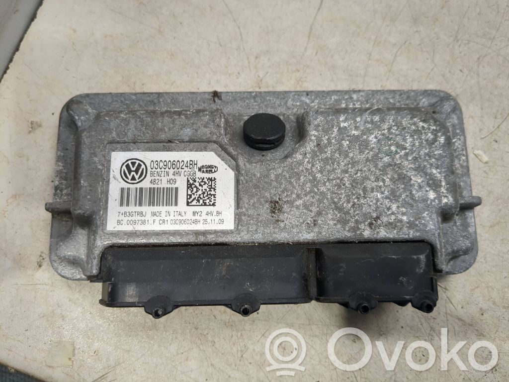 Volkswagen Polo V 6R Engine control unit/module 