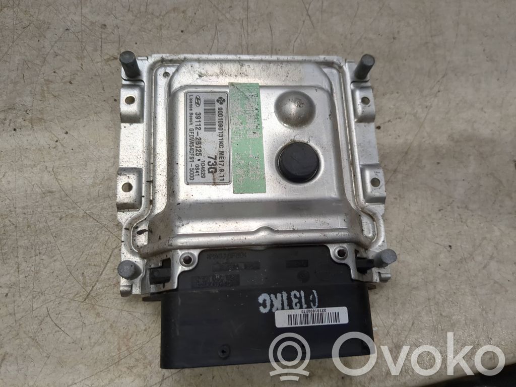 Hyundai i30 Engine control unit/module 