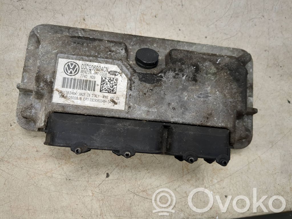 Volkswagen Polo V 6R Engine control unit/module 