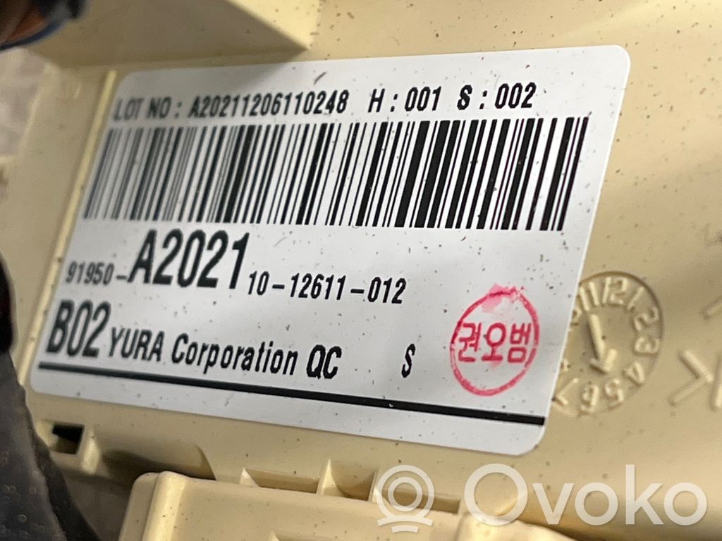 Dacia Sandero II Central body control module 