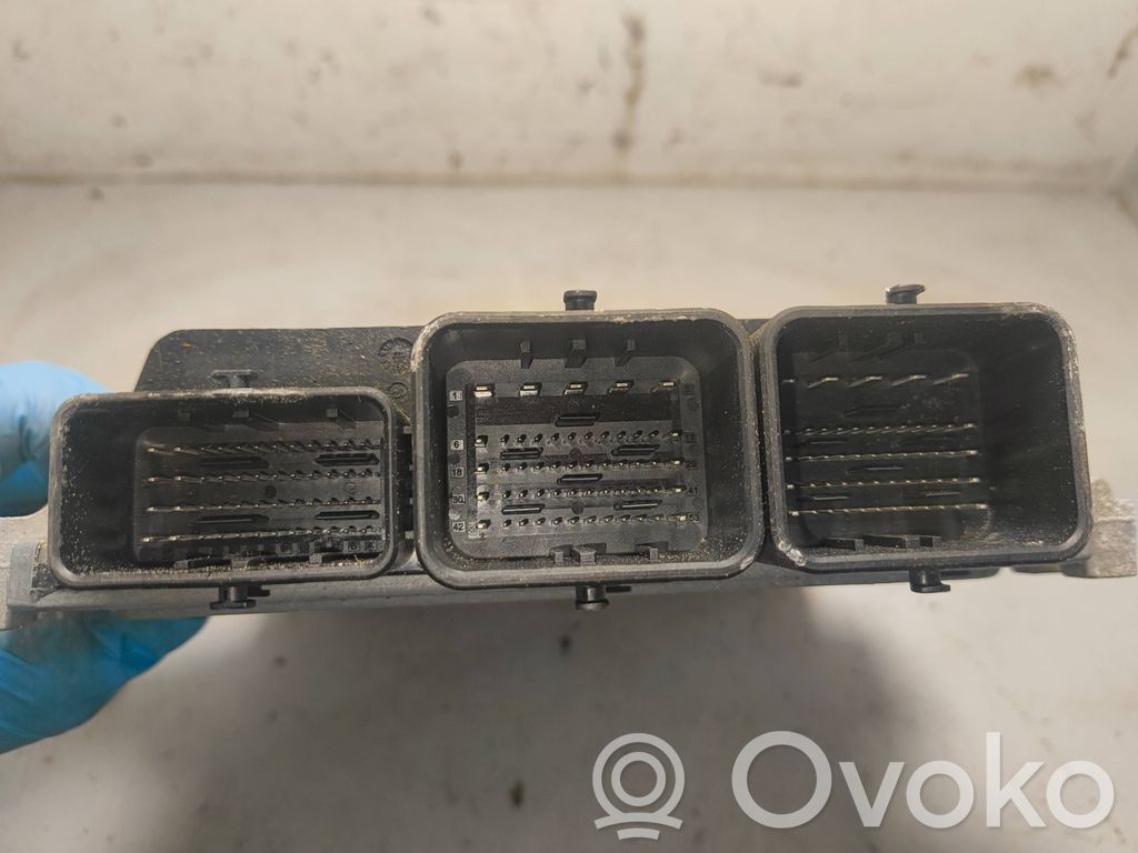Citroen DS4 Engine control unit/module 