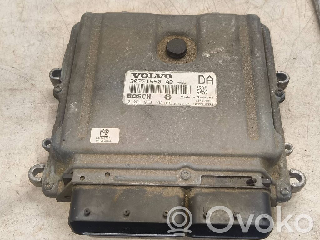 Volvo XC90 Engine control unit/module 