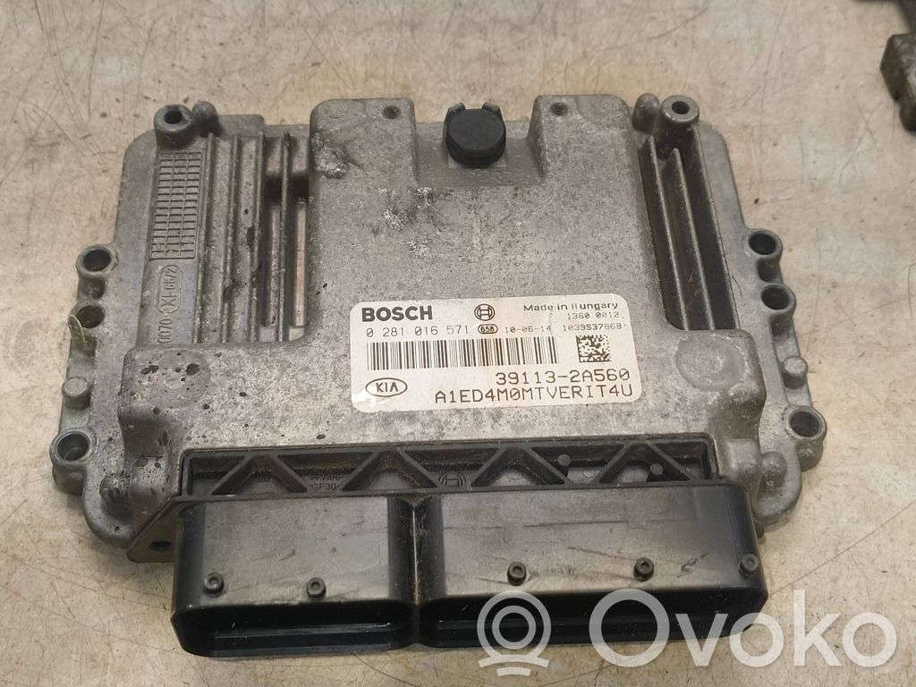 KIA Ceed Engine control unit/module 