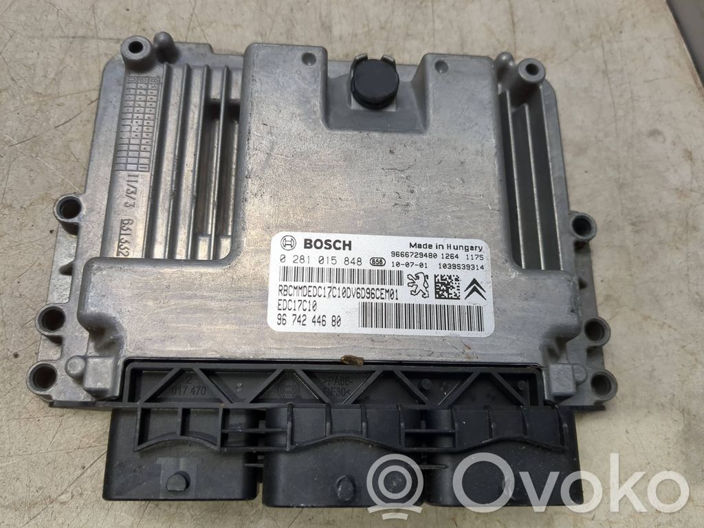 Citroen DS3 Engine control unit/module 