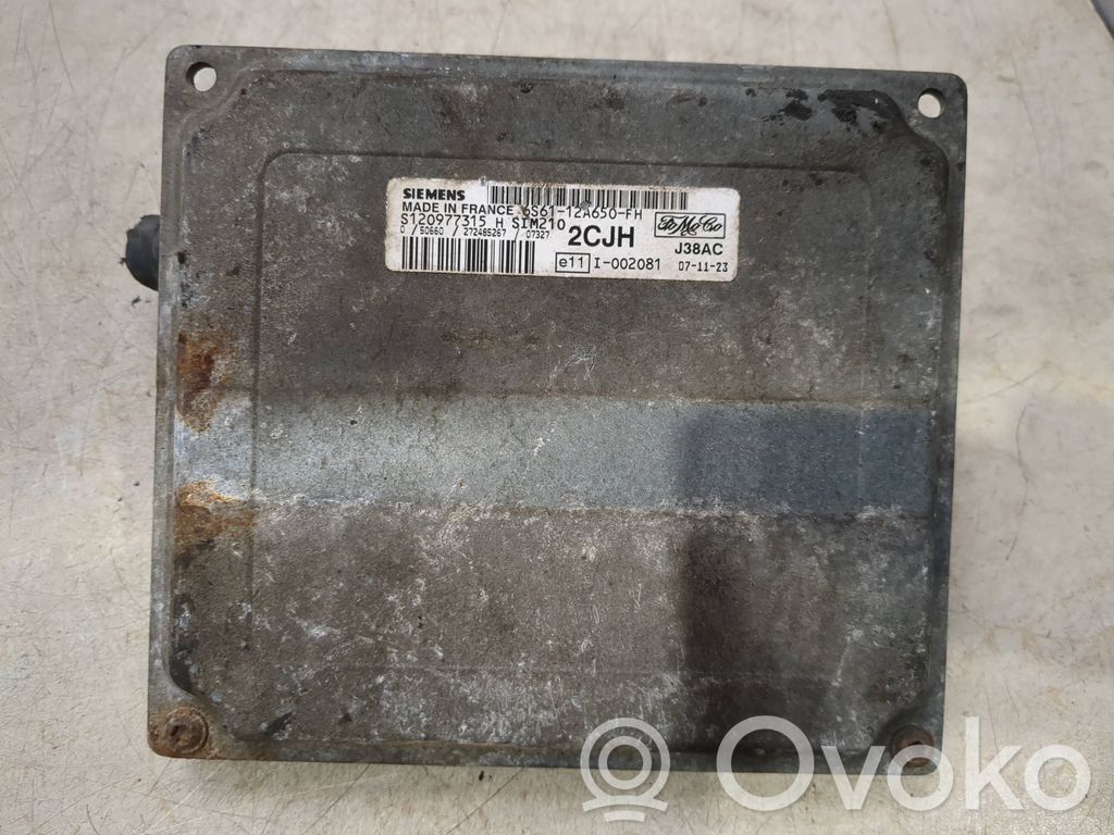Ford Fiesta Engine control unit/module 