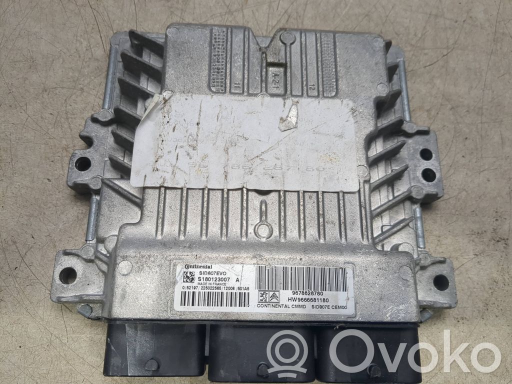 Peugeot 508 Engine control unit/module 