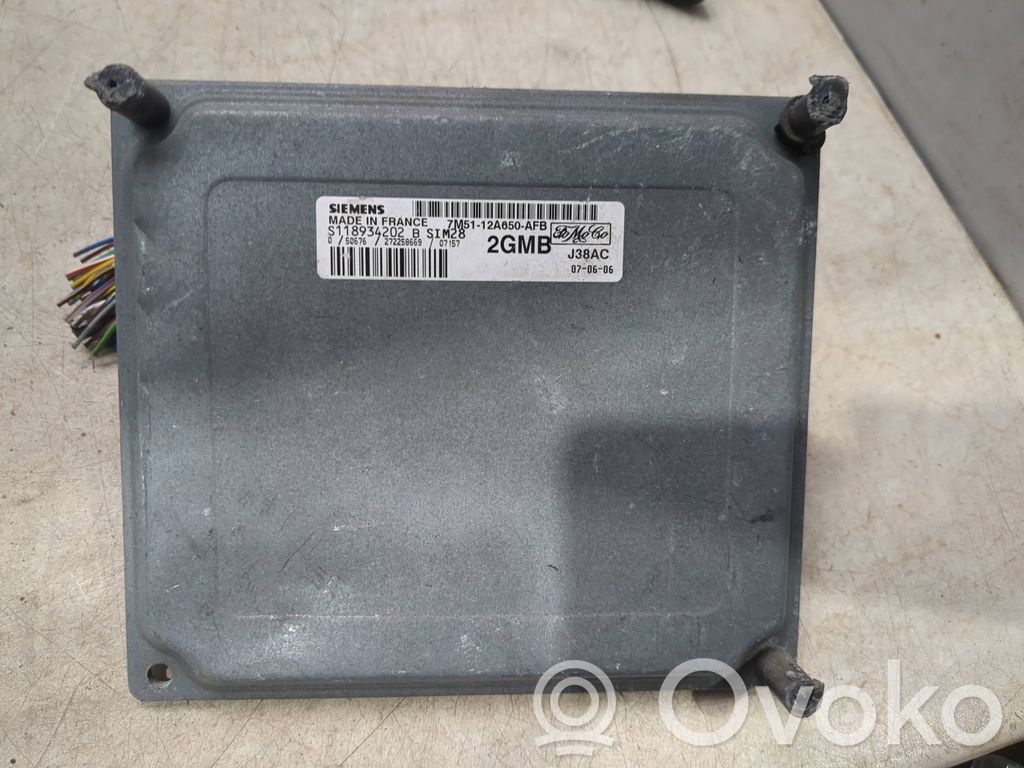 Ford Focus Engine control unit/module 