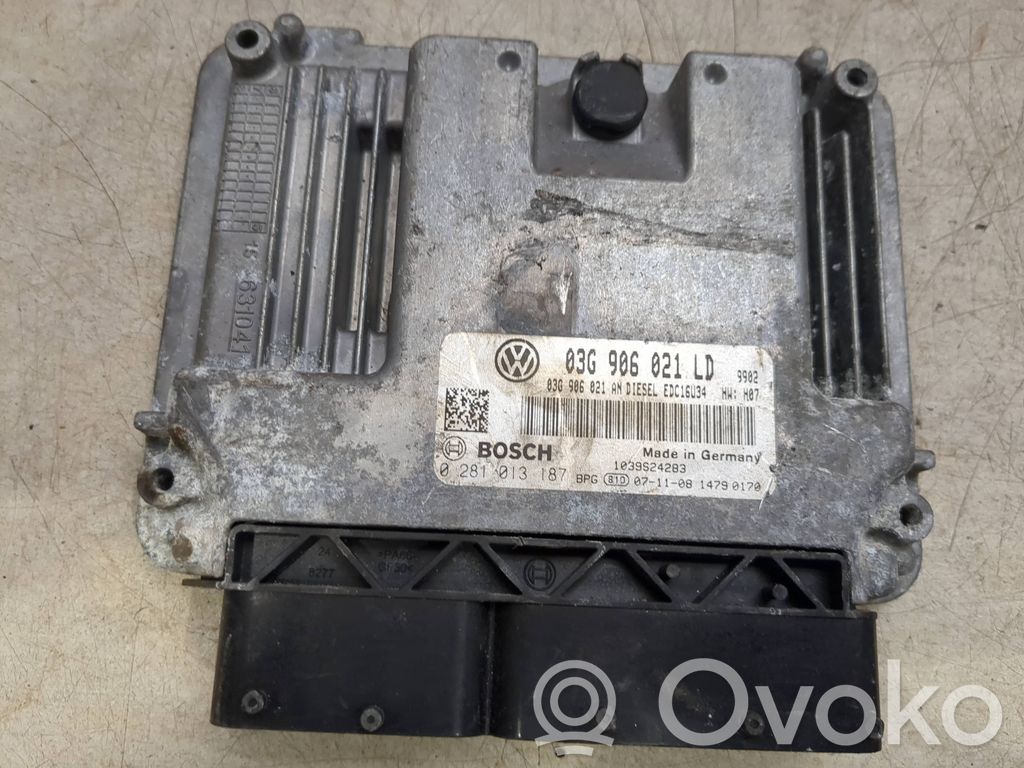 Skoda Octavia Mk2 (1Z) Engine control unit/module 