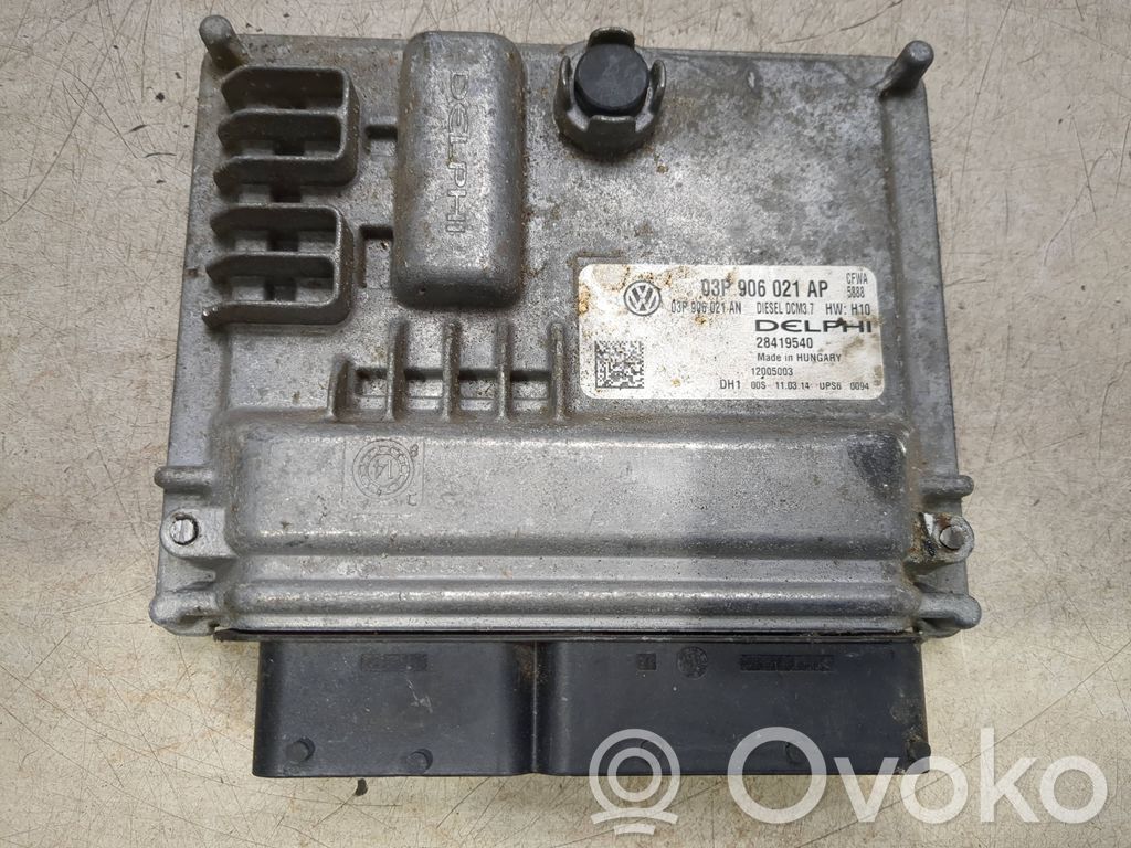 Skoda Fabia Mk2 (5J) Engine control unit/module 