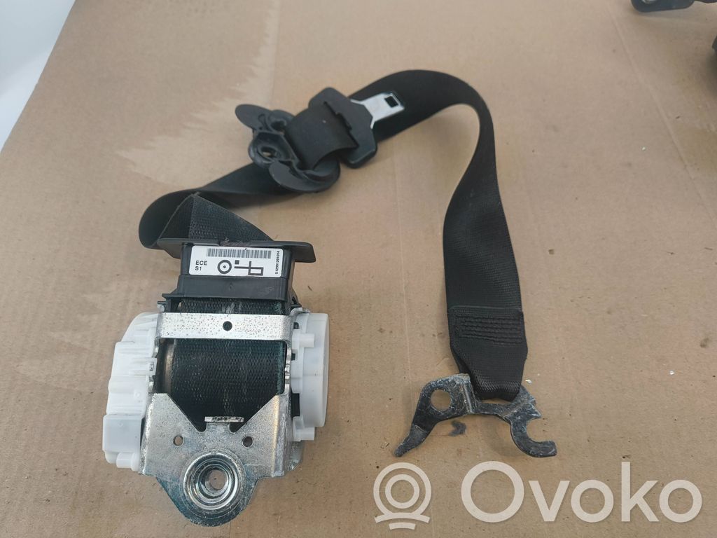 BMW X1 E84 Cinturón delantero 