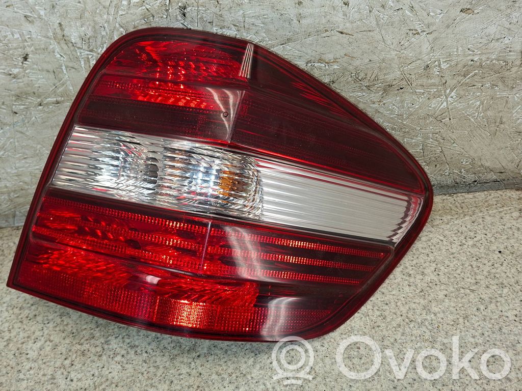 Mercedes-Benz ML W164 Lampa tylna 