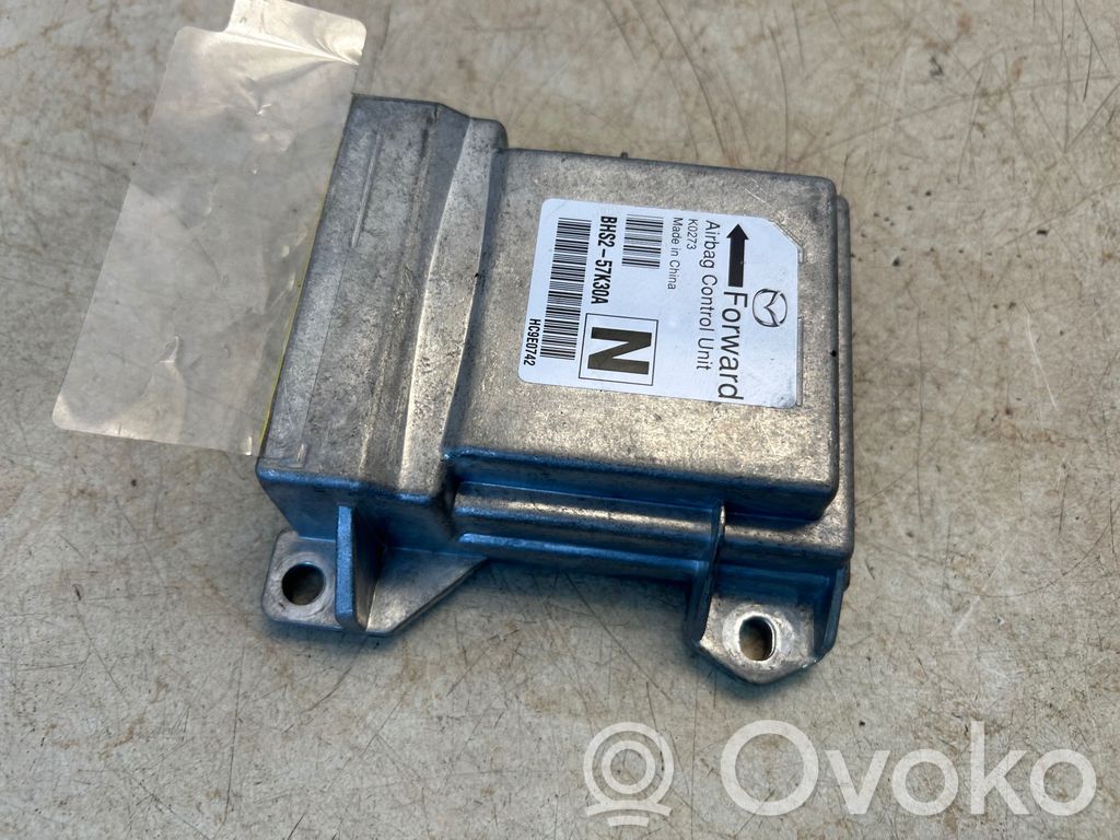 Mazda 3 III Airbag control unit/module 