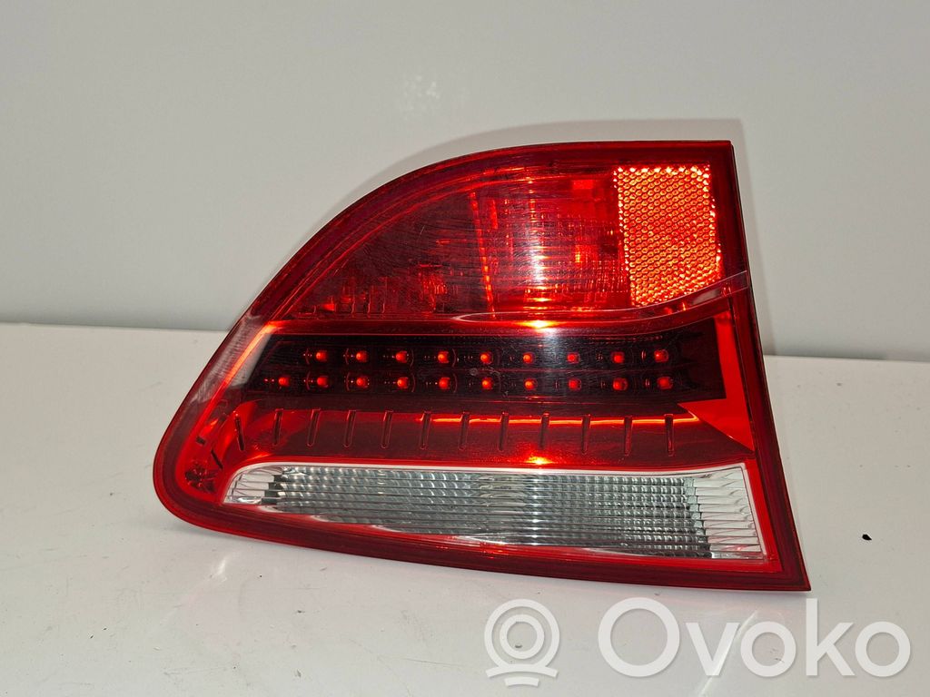 Seat Exeo (3R) Lampă spate în capacul portbagajului 