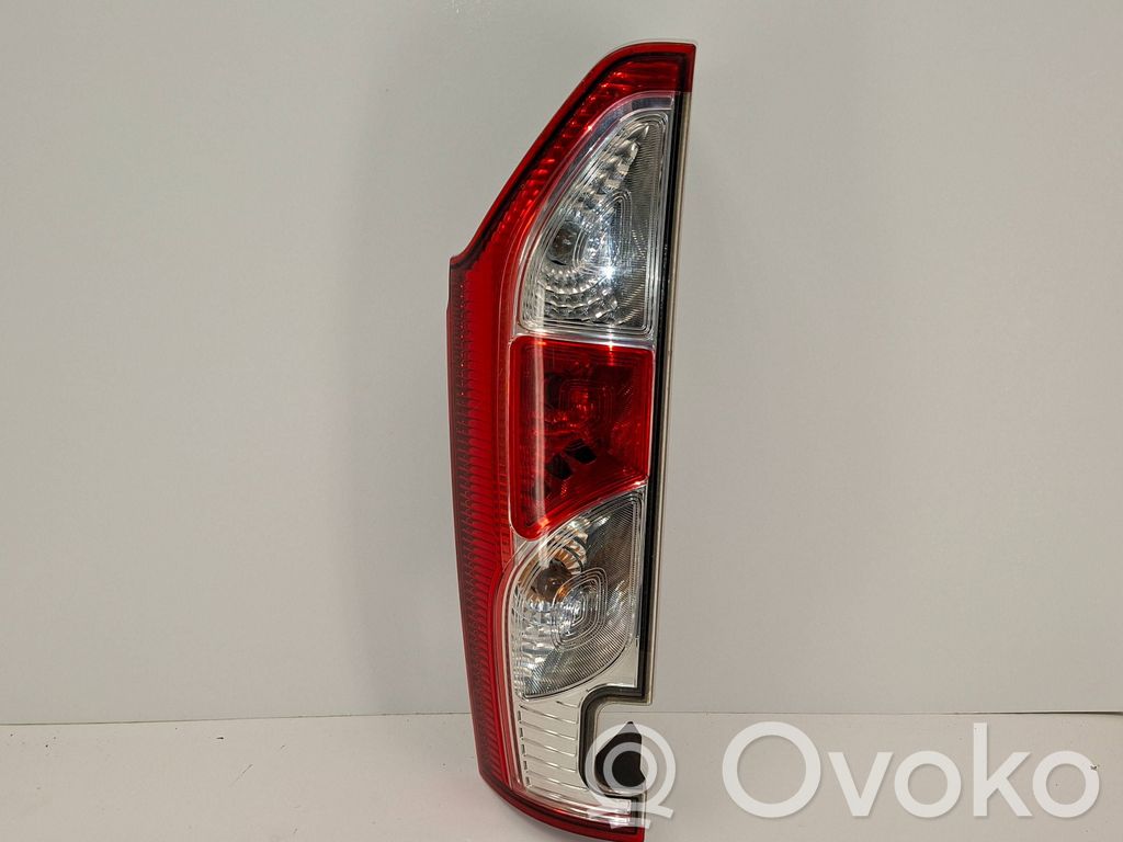 Lampa tylna   265506747R,V310BR,23042015