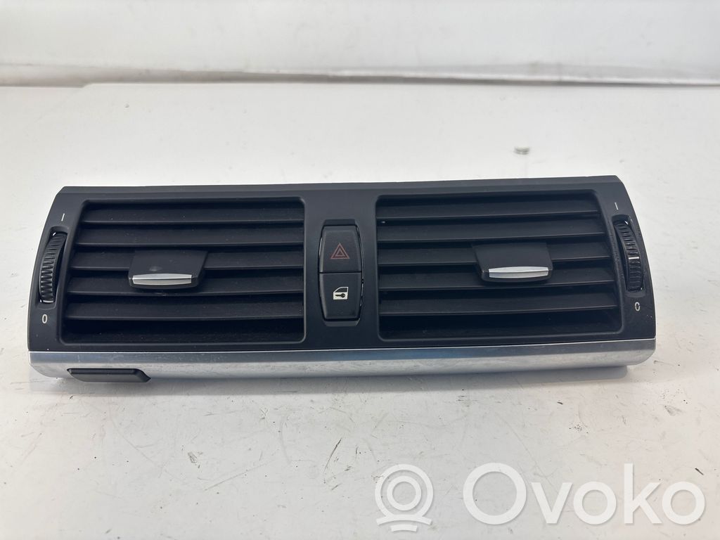 BMW X5 E70 Centrinės oro grotelės 