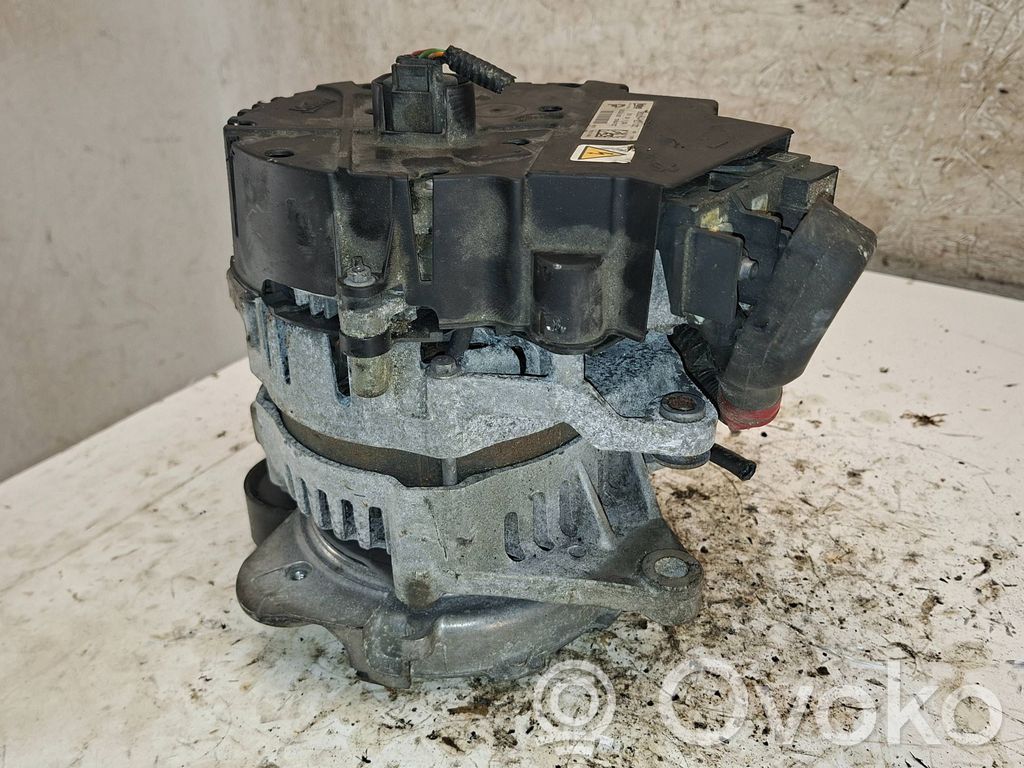 KIA Ceed Ģenerators 