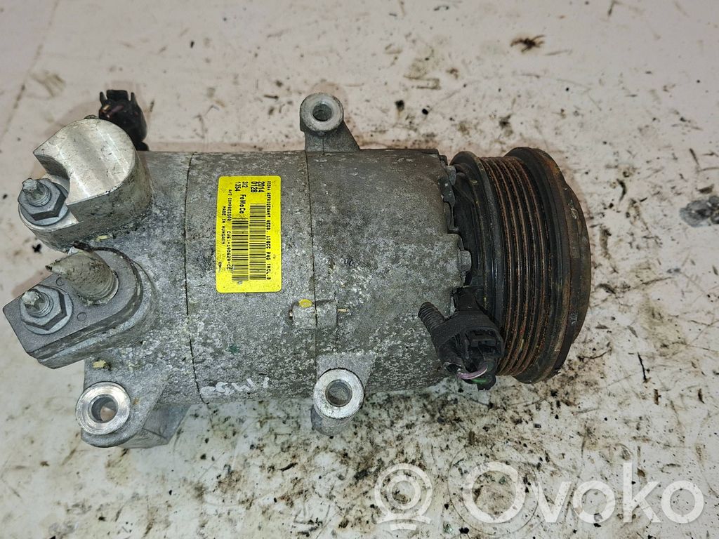 Ford Kuga II Air conditioning (A/C) compressor (pump) 