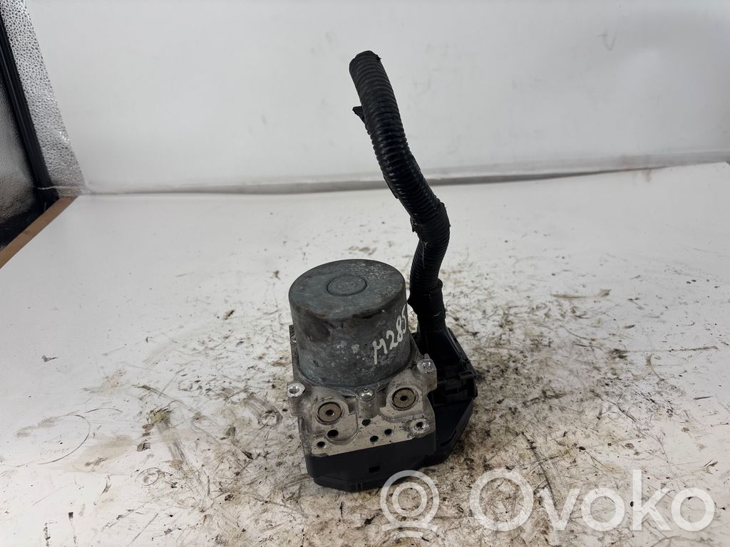 Mazda 6 ABS bloks 