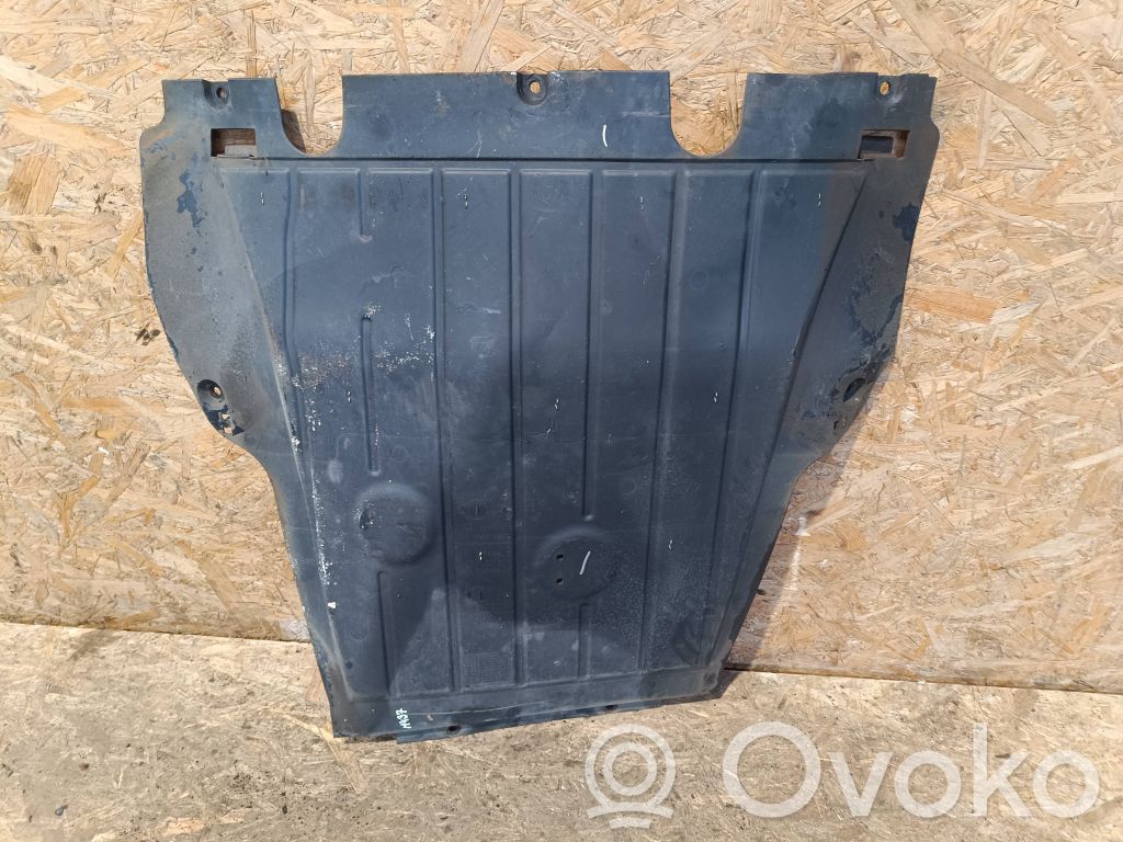 Renault Clio IV Engine splash shield/under tray 