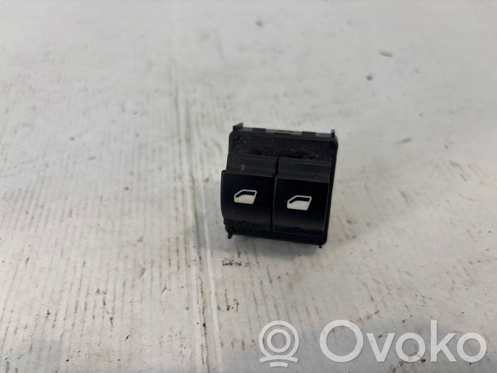 Citroen C4 Cactus Electric window control switch 